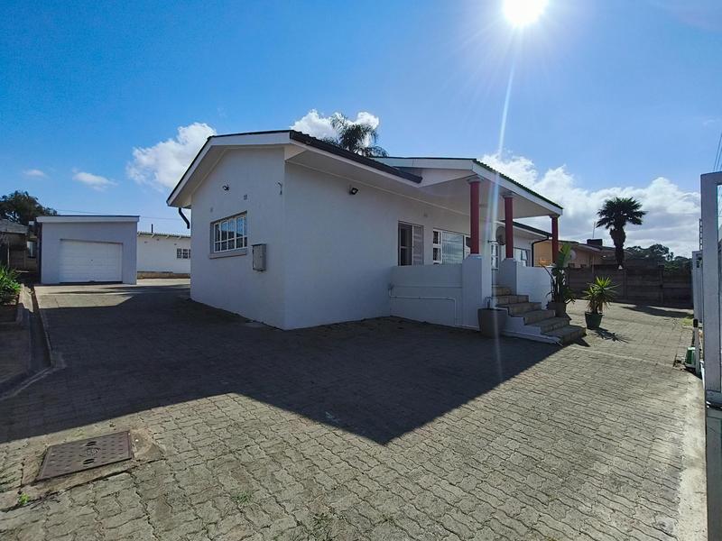 5 Bedroom Property for Sale in Norwood Eastern Cape